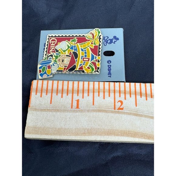 Epcot 15th Anniversary Stamp Series Disney Pin China‎ Mickey - Picture 2 of 5